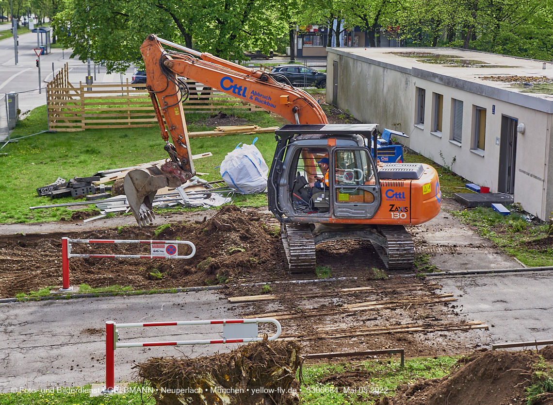 05.05.2022 - Baustelle am Haus für Kinder in Neuperlach